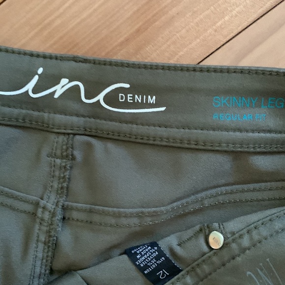 INC Denim skinny legs regular fit size 12 NWOT - Picture 3 of 7